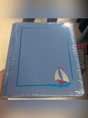 New Creative Memories 8X10 Sailboat Photo Album